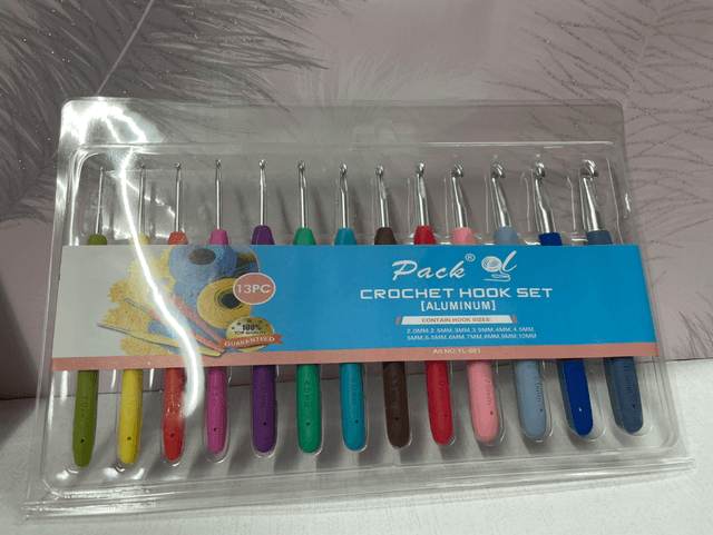 Crochet Hook Set